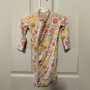 NB-3month magneticme primrose cottage gown